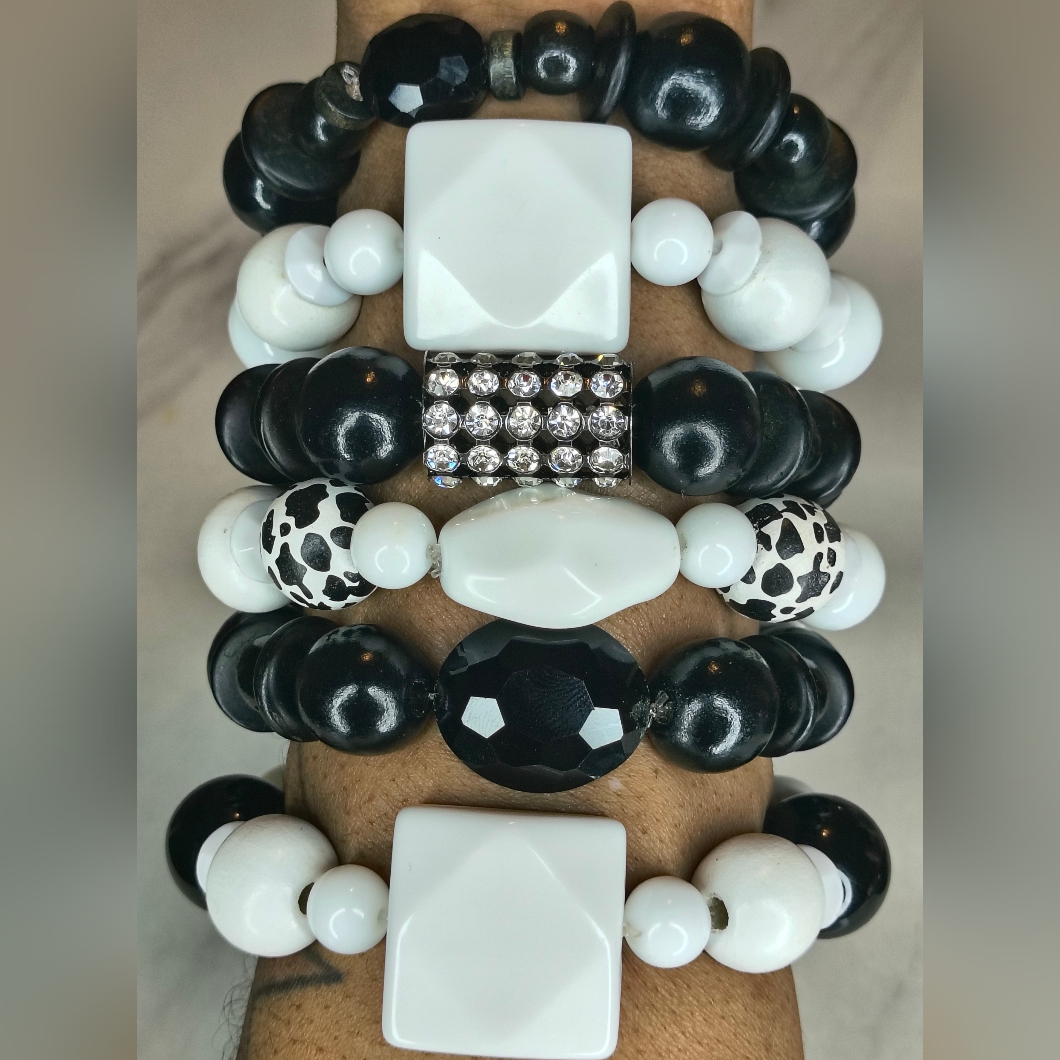 Chunky Black And White Wooden Beaded Bracelet Set